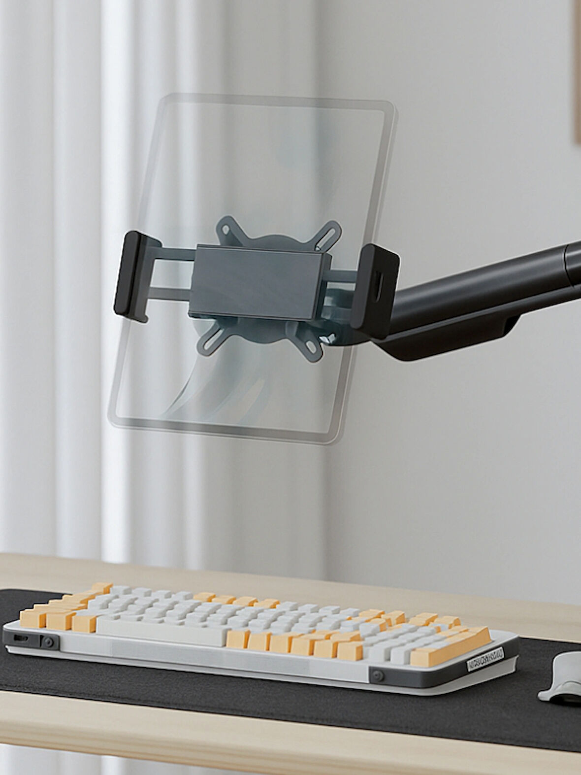 Tablet ve Akıllı Telefon Uyumlu VESA Destekli Tutucu Parça | 4.7” – 15” Cihazlarla Uyumlu Siyah