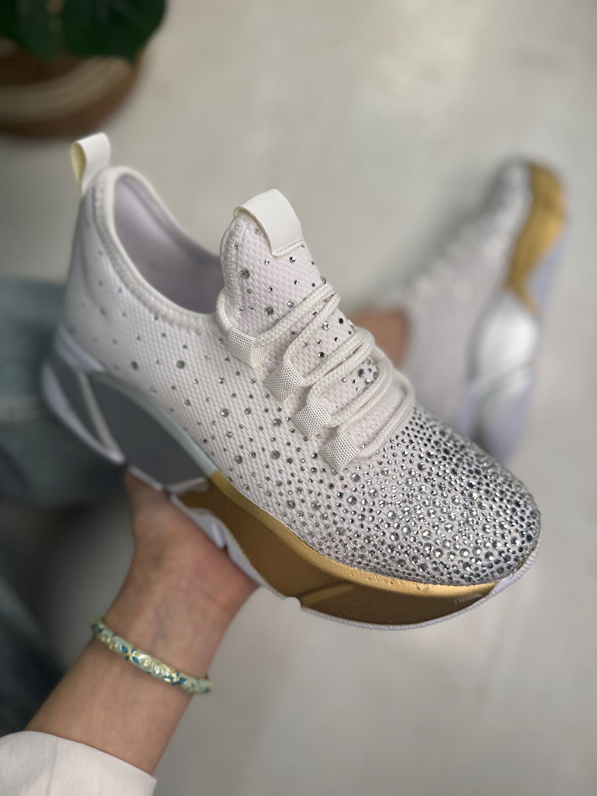 Günlük Kadın Spor Ayakkabı Taşlı Bağcıklı Hafif Kalın Yüksek Renkli Taban Yürüyüş Sneaker 403