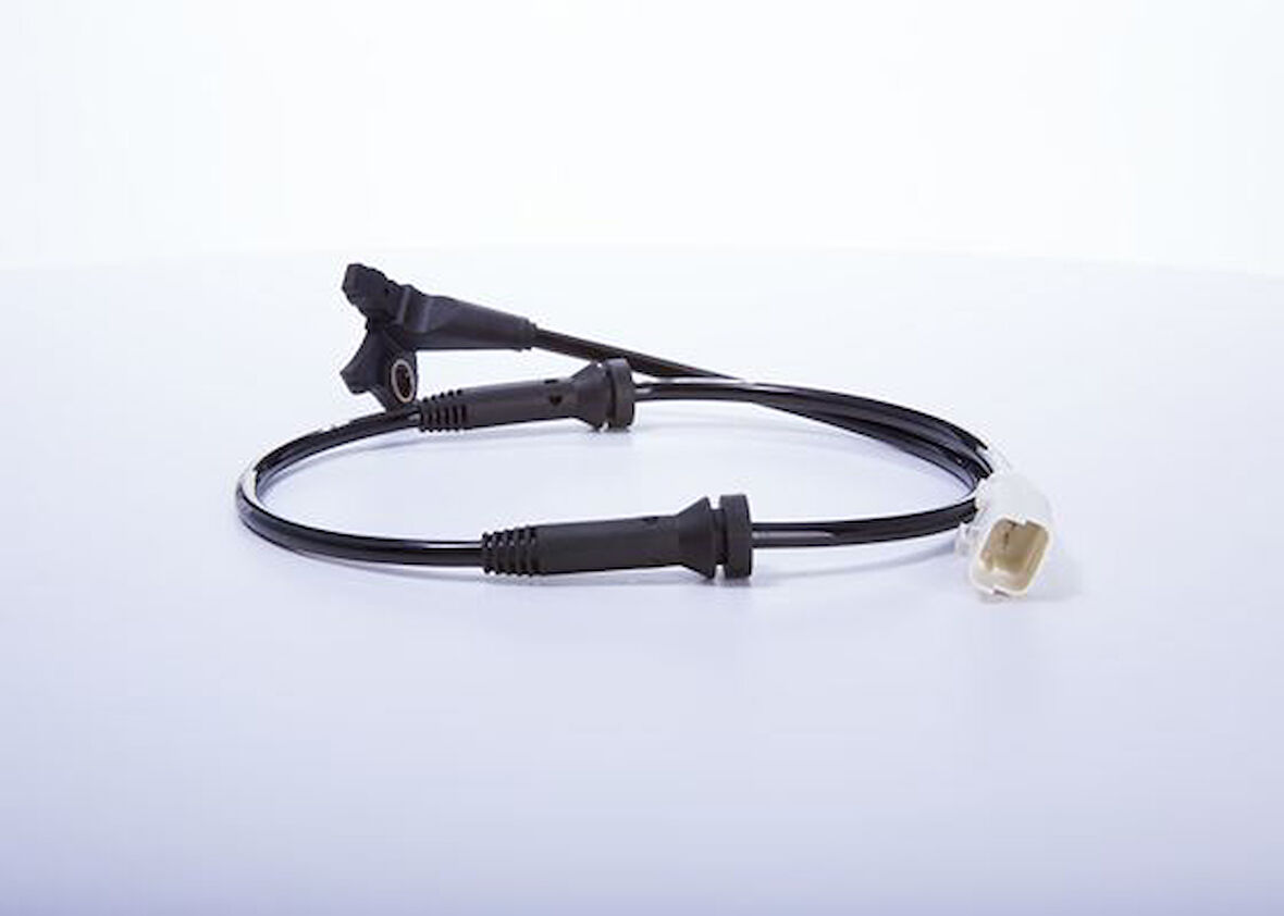 ABS SENSORU ON (SAG / SOL) P307 EM P307 YM P3008 RCZ P308 P5008 C4 C4 II DS4 DS5