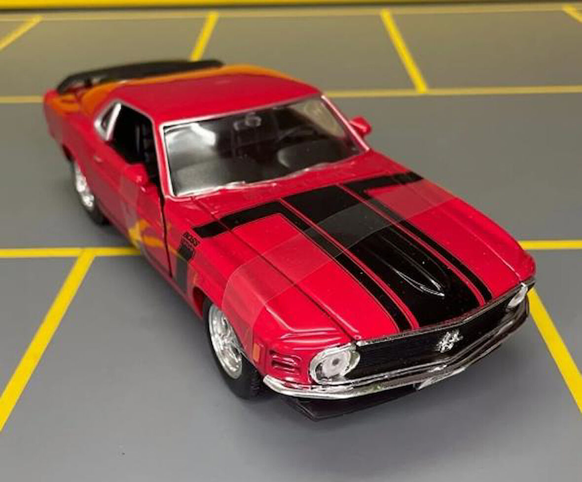 Welly Koleksiyon 1 / 24  1970 Ford Mustang Boss Kırmızı Model Metal Araba