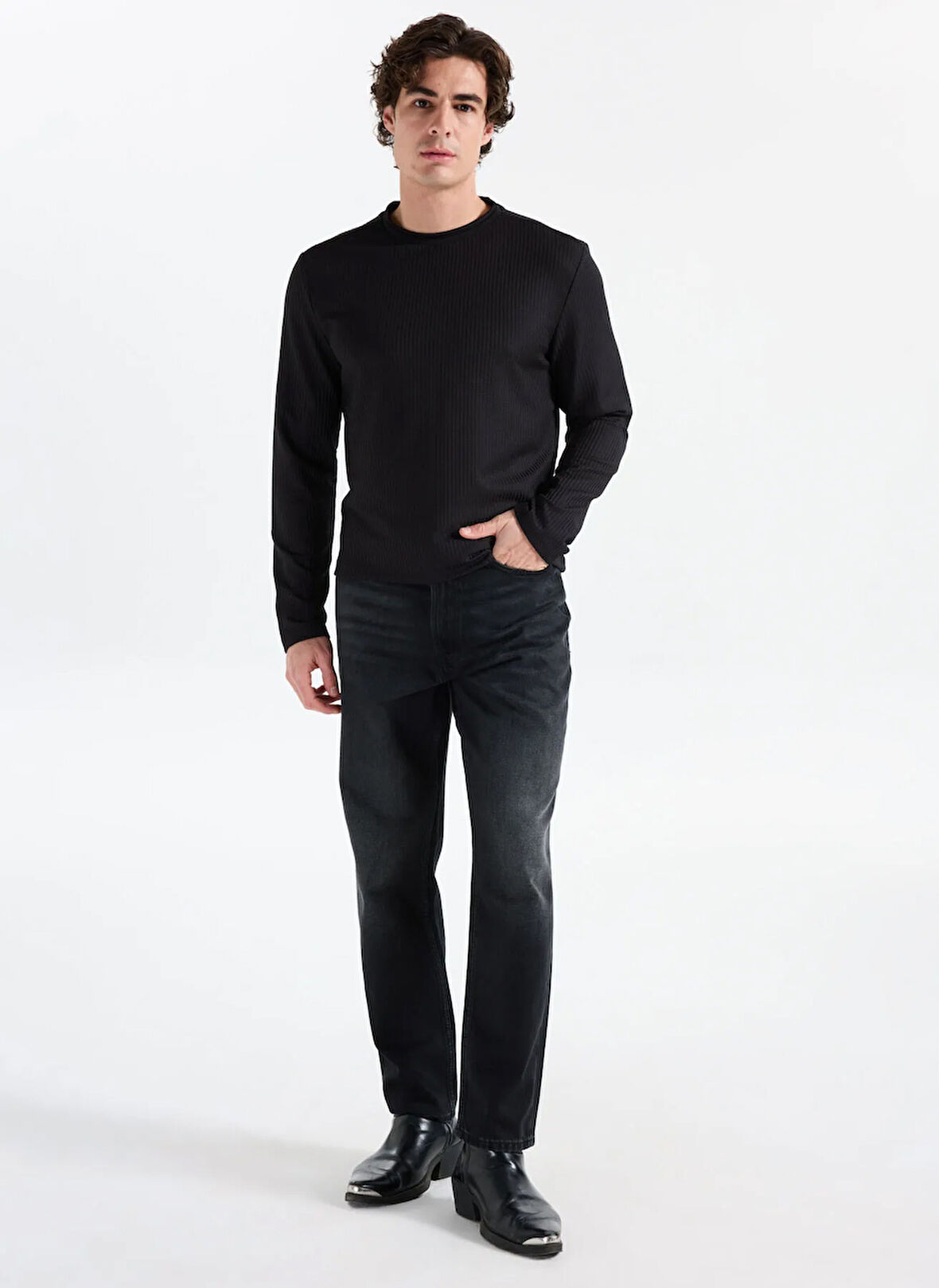 Hugo Normal Bel Tapered Fit Siyah Erkek Denim Pantolon 50542756_HUGO 838