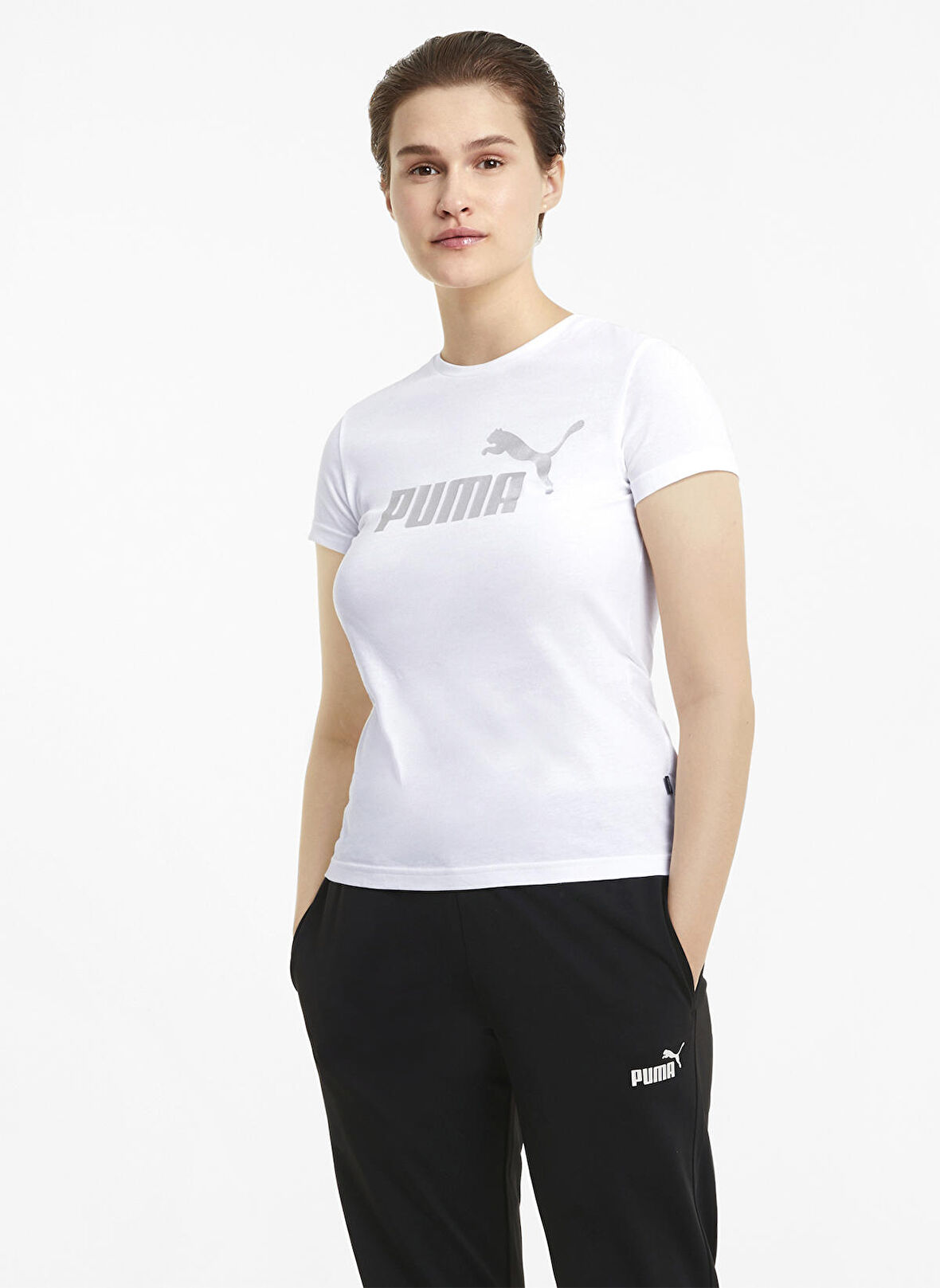 Puma Bisiklet Yaka Baskılı Beyaz - Gümüş Kadın T-Shirt 58689002 ESS+ META