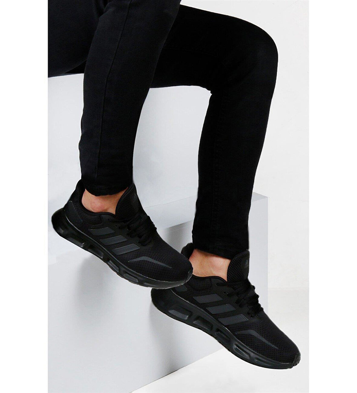 Adidas Showtheway 2.0 Erkek Spor (Yaz 24)