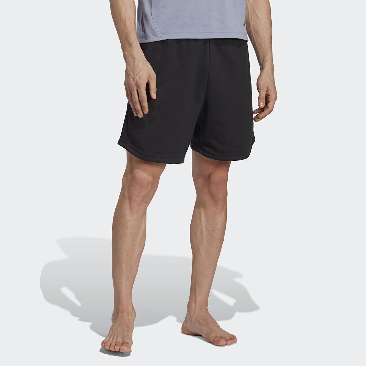 YOGA BASE SHORT