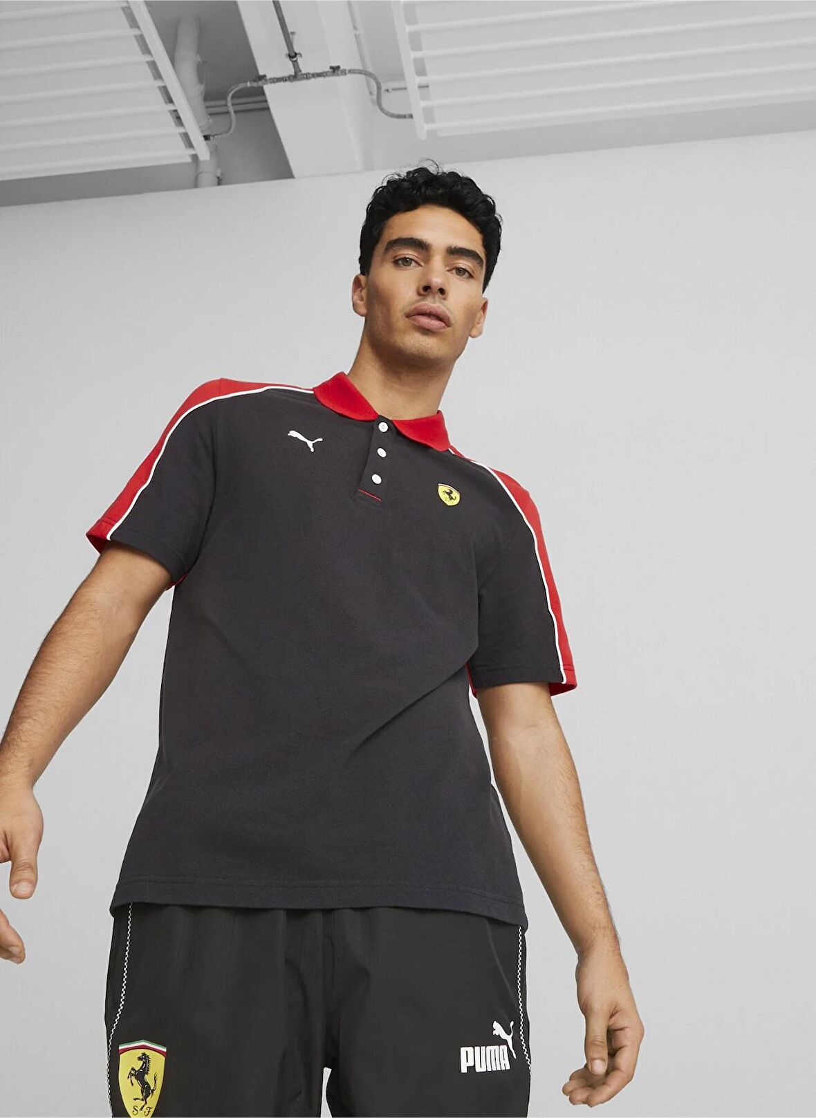 Puma 53816901 Ferrari Race Polo Siyah Erkek Bisiklet Yaka Regular Fit T-Shirt