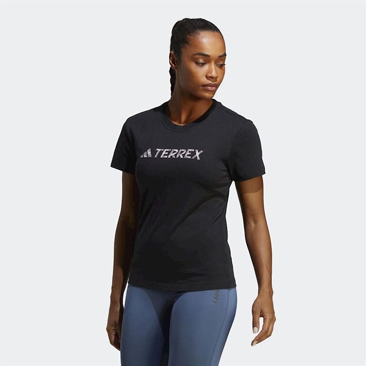 Adidas Terrex Classic Logo Tee W HZ1392 Kadın Tişört Siyah