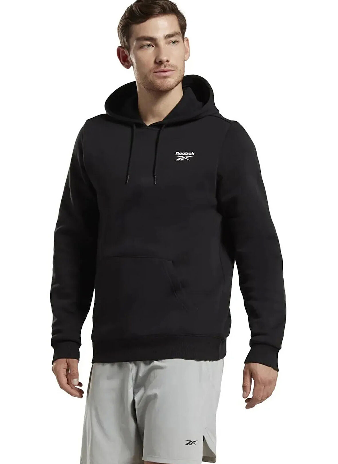 Reebok IB2993 RI Left Chest Logo Siyah Yuvarlak Yaka Normal Düz Erkek Sweatshırt