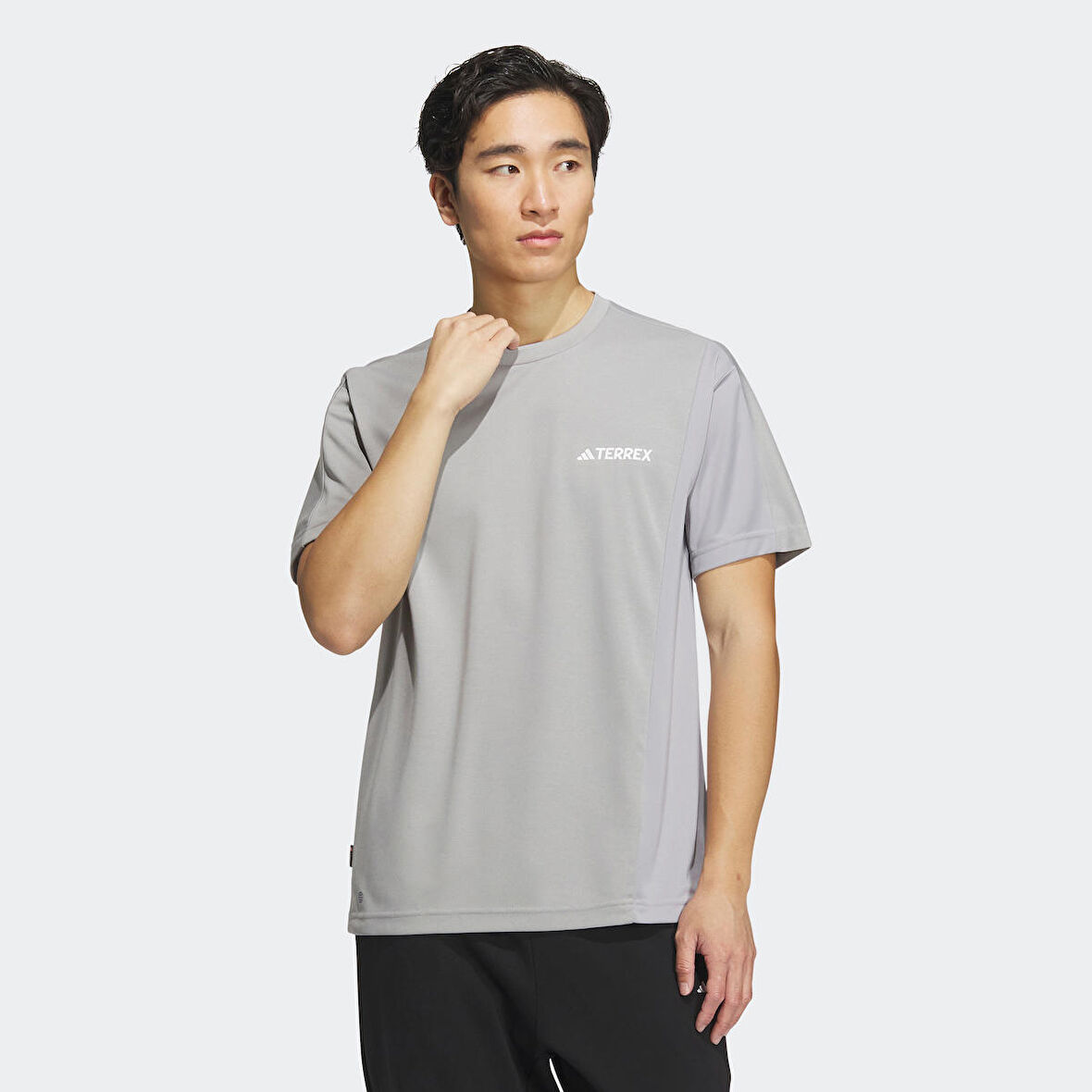 adidas Terrex Erkek Gri Tişört (IC4428)