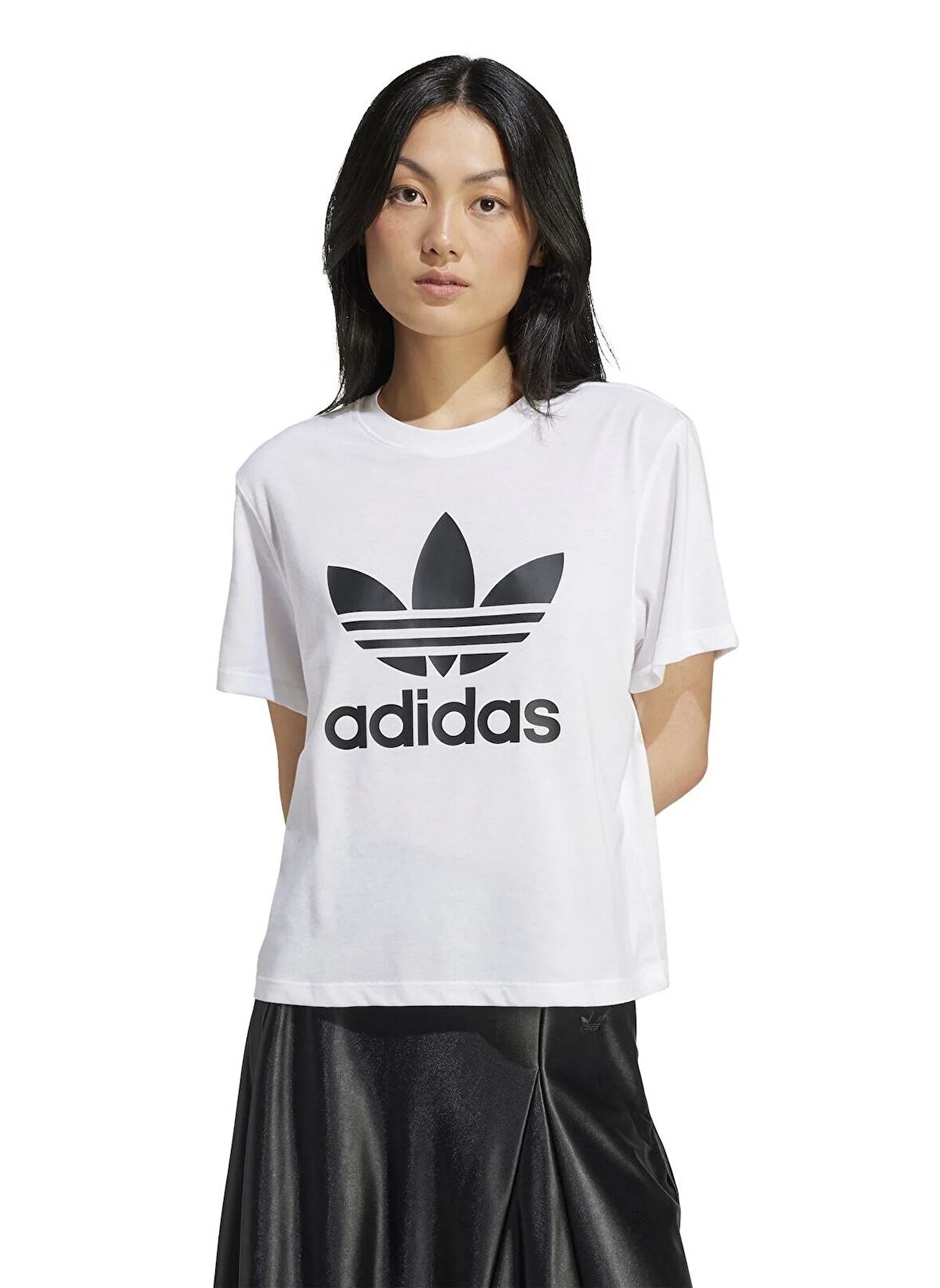 adidas Kadın Beyaz Yuvarlak Yaka Normal Kalıp T-Shirt IN8441 TRFL TEE BOXY