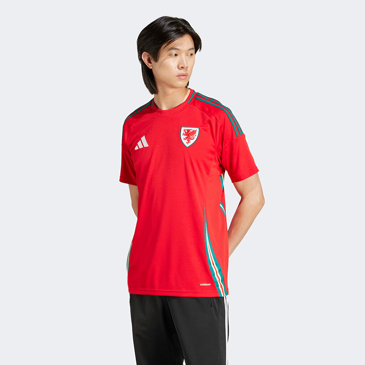 adidas Galler Milli Takım Erkek Kırmızı Futbol Forması