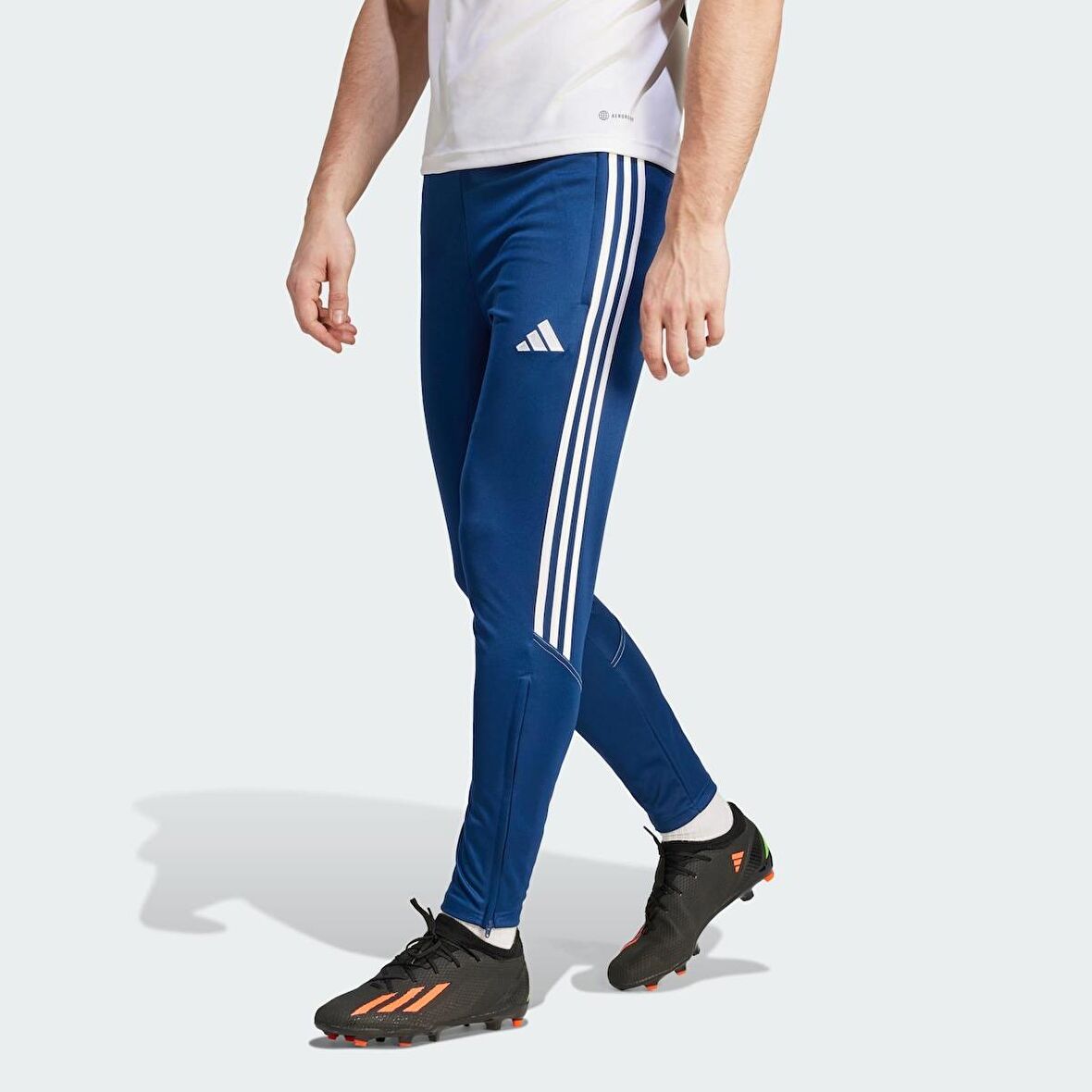 ADİDAS ERKEK EŞOFMAN ALT TIRO23 CB TRPNT IN8185