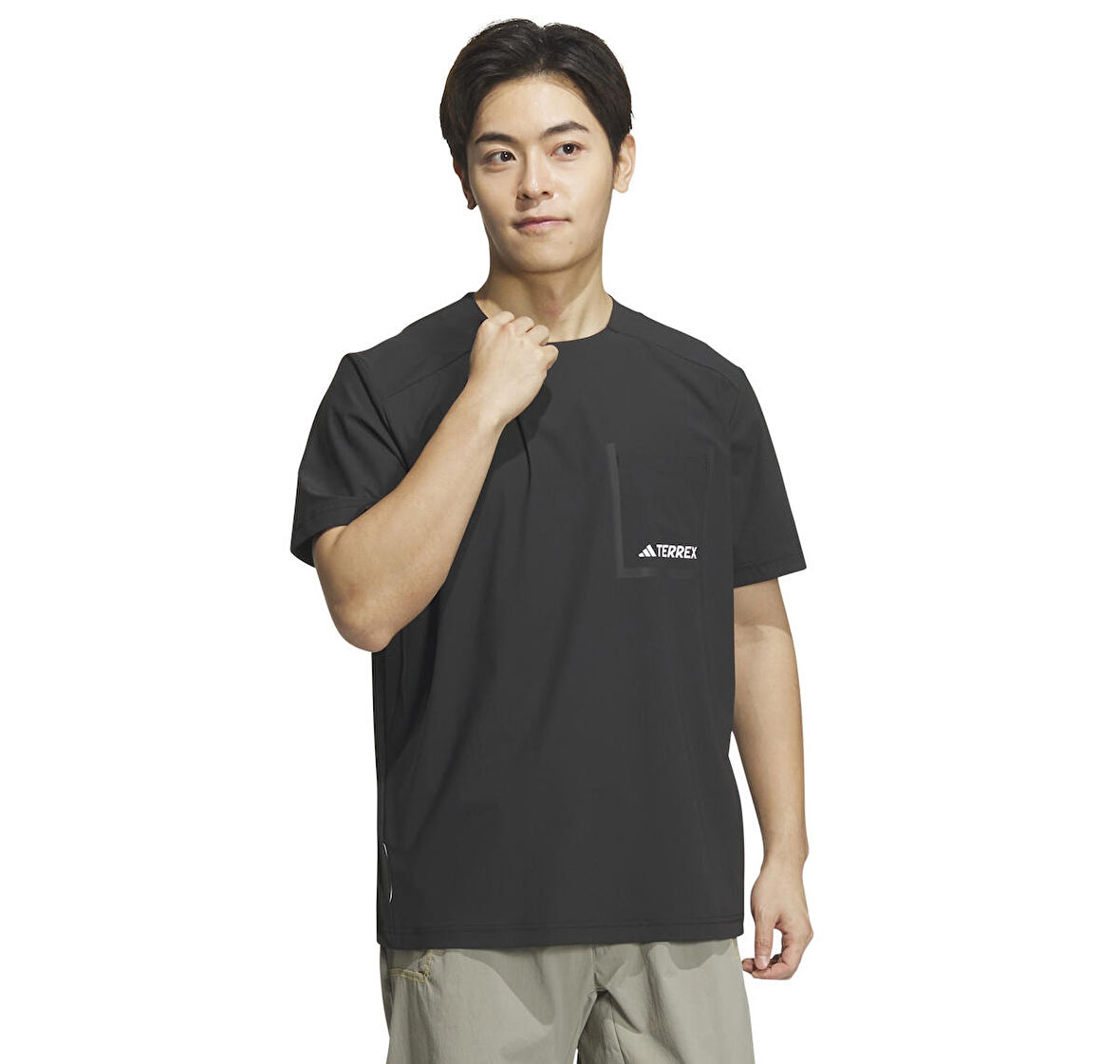 IS9520-E adidas Natgeo Tch Ss T Erkek T-Shirt Siyah