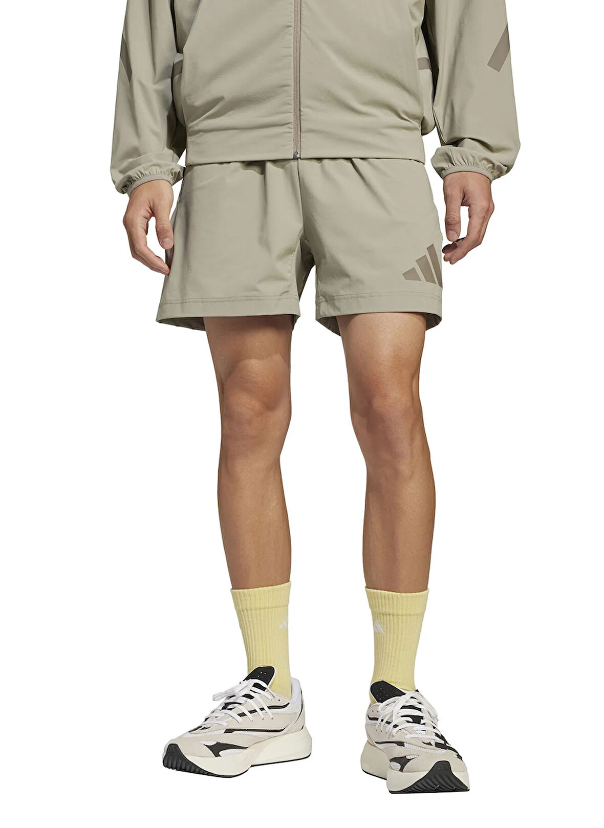 adidas JN9024 M Z.N.E. WV SHO Açık Bej Lastikli Bel Regular Fit Düz Erkek Şort
