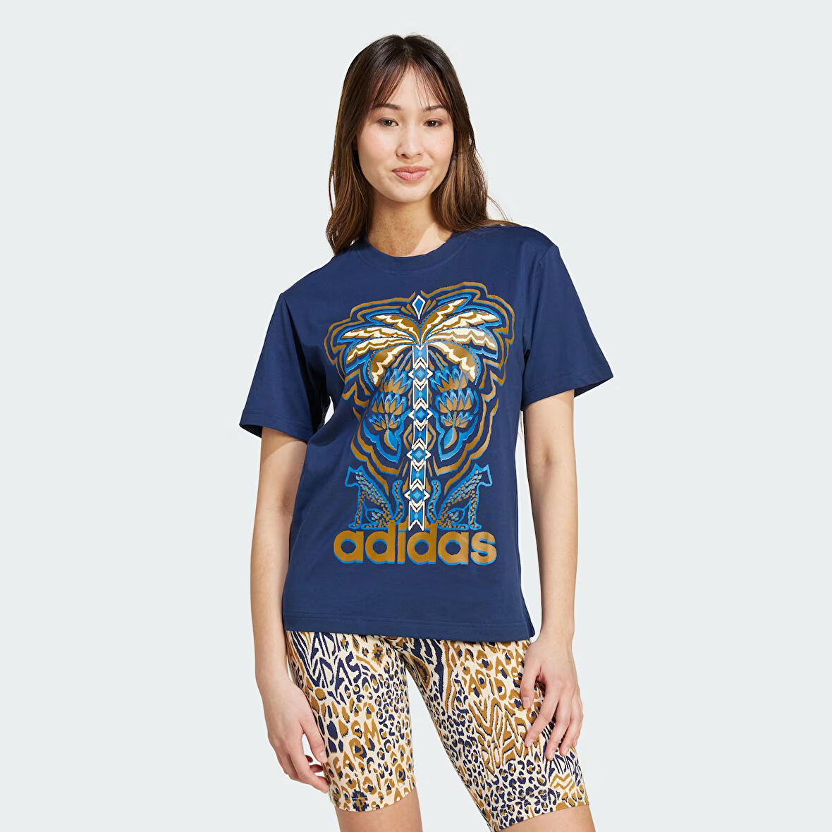 Adidas Kadın T-shirt Farm Gfx Tee Iv9758