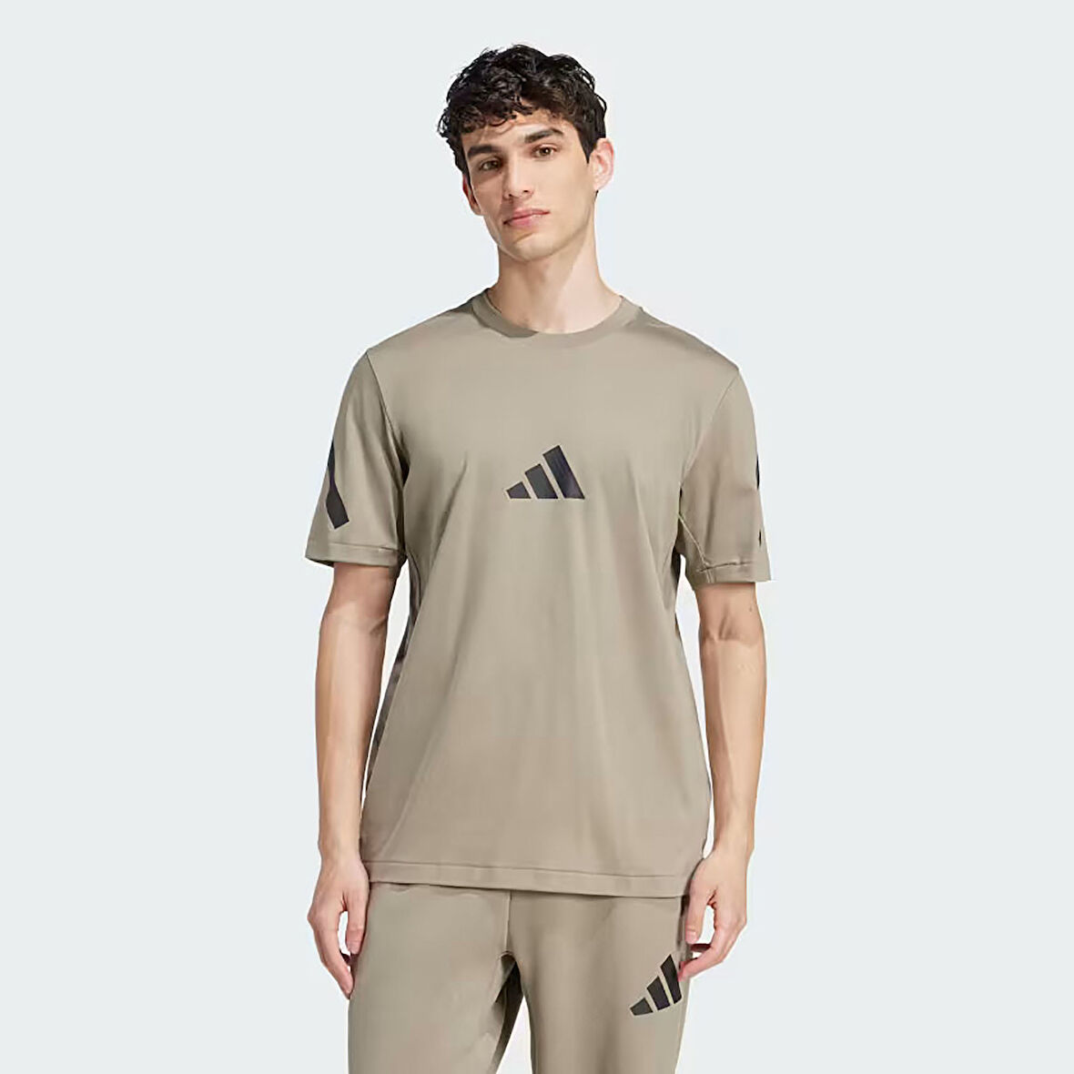 Adidas Erkek T-shirt M Z.N.E. Tee Je7541