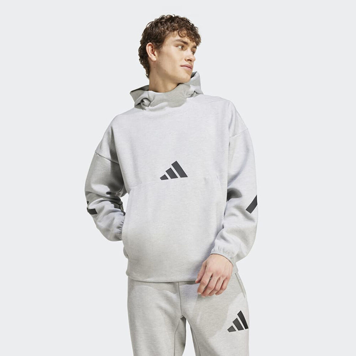 adidas JE3070 M Z.N.E. HD Erkek Sweatshirt