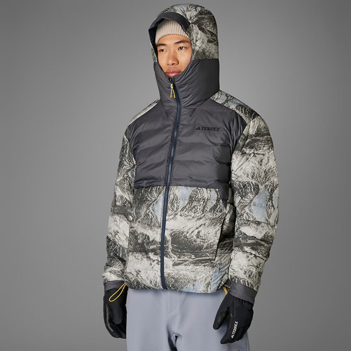 Adidas Erkek Koşu - Yürüyüş Eşofman Üstü Ng Coldrdy Jkt Ix7952