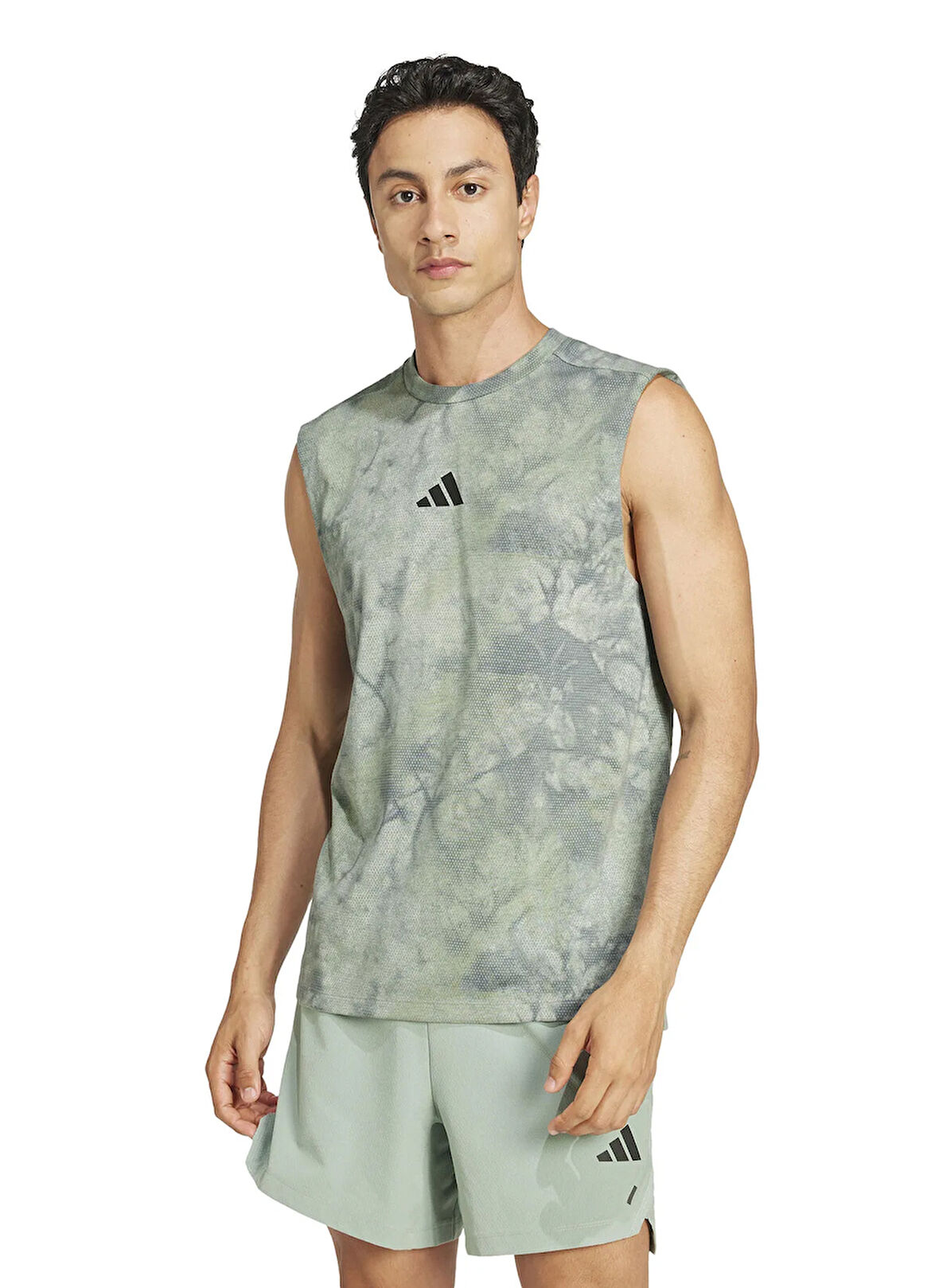 adidas Erkek Atlet