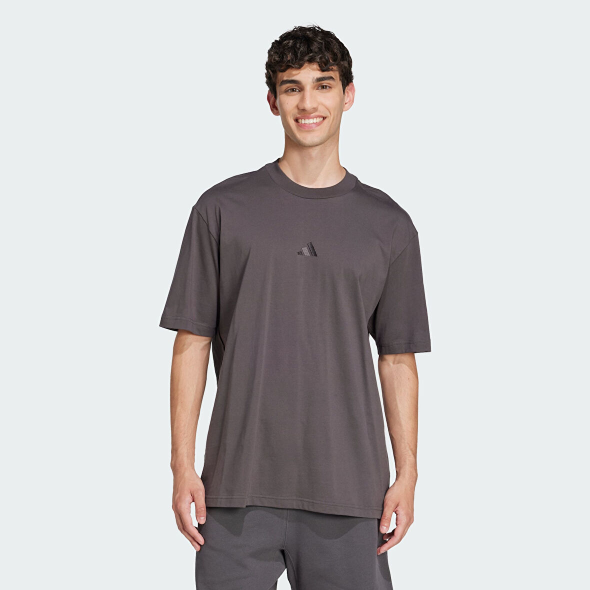 adidas JD5827 GRAPHIC TEE Erkek T-Shirt