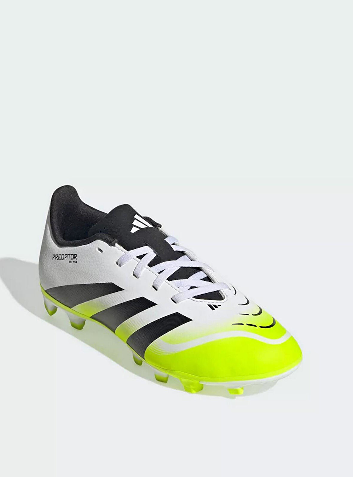 Adidas JH8867 Predator Club Fg/Mg J Çocuk Krampon