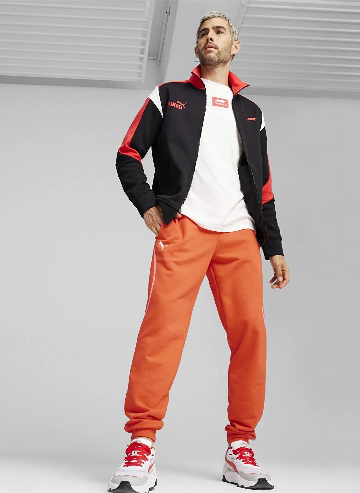 Puma 62566201 F1 MT7+ Track Jacket Siyah Erkek Dik Yaka Regular Fit Zip Ceket