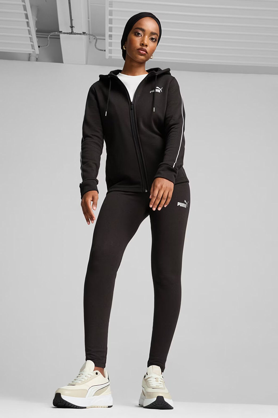 Puma Metallic Tracksuit Fl Kadın Eşofman Takımı 68304601