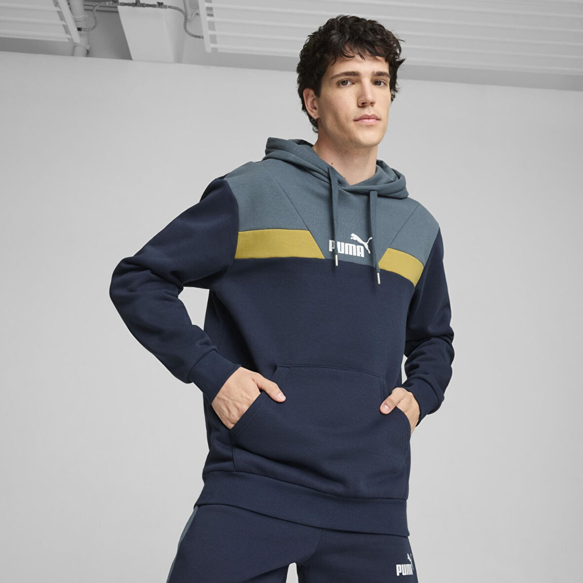 Puma Erkek Hoodie Power Colorblock