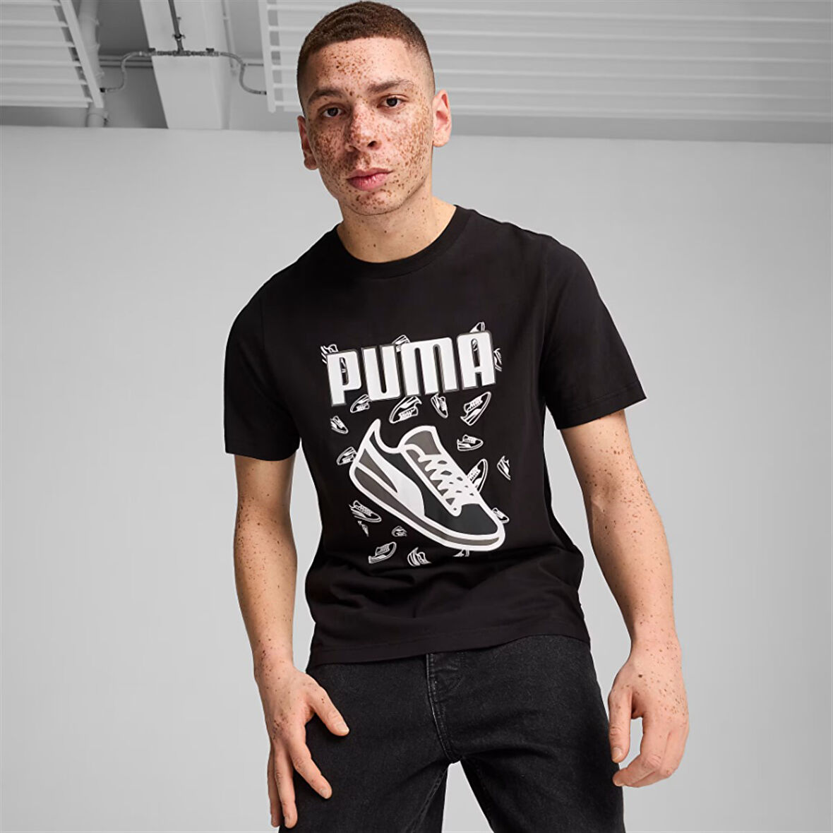 Puma Graphics Tee Siyah Erkek Tişört - 683209 01