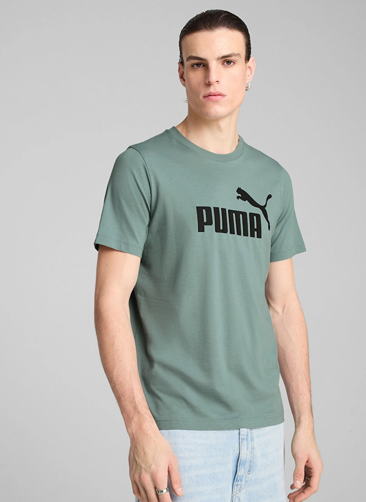 68253330 ESS No. 1 Logo Tee (s) Gre Siyah Yuvarlak Yaka Regular Fit Baskılı Erkek T-Shirt