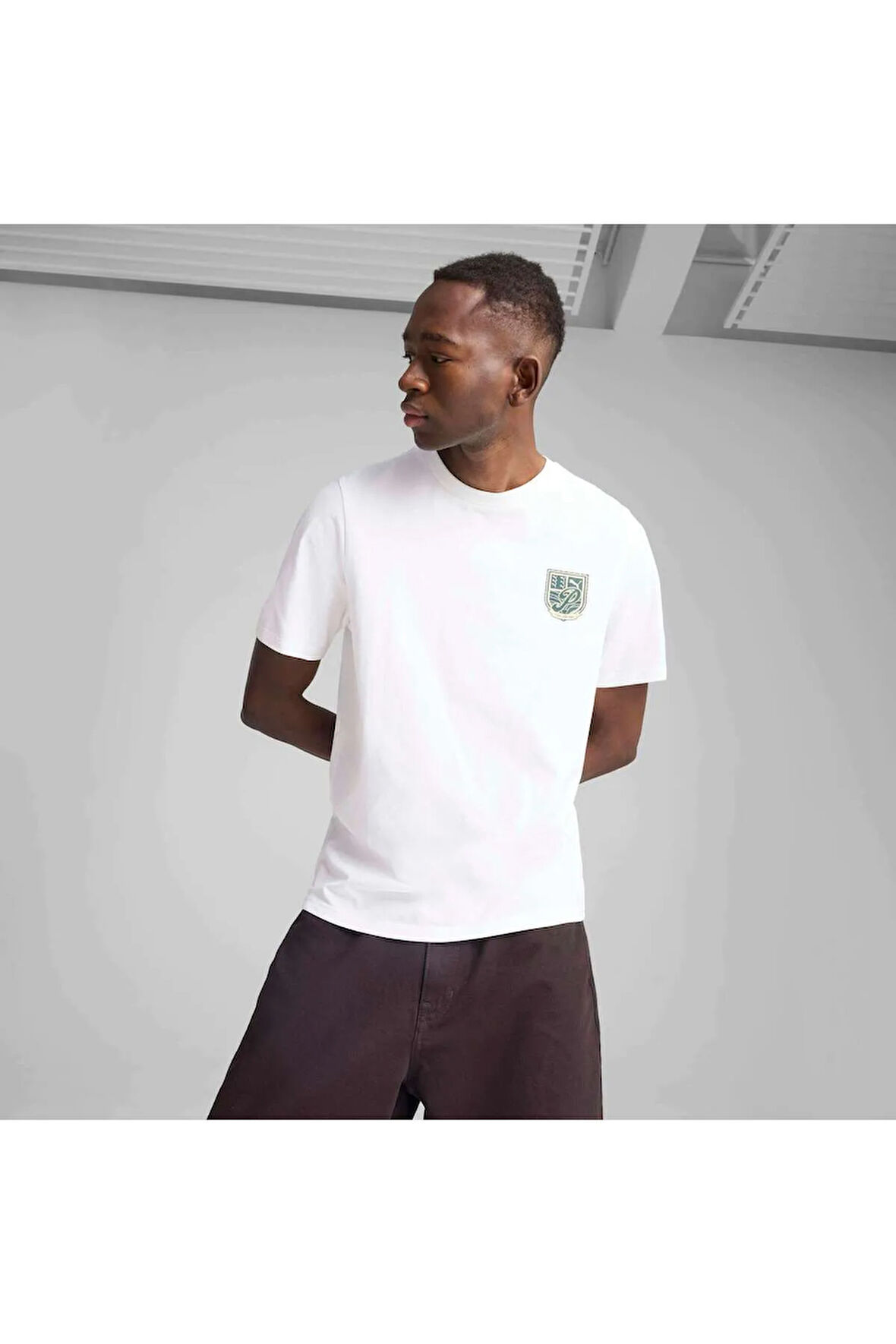 WARDROBE ESS Graphic Tee