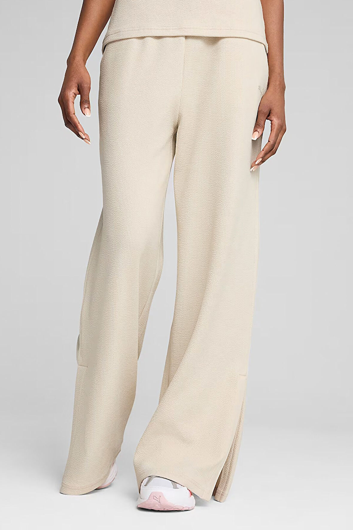 Puma Her High-Waist Straight Kadın Eşofman Altı