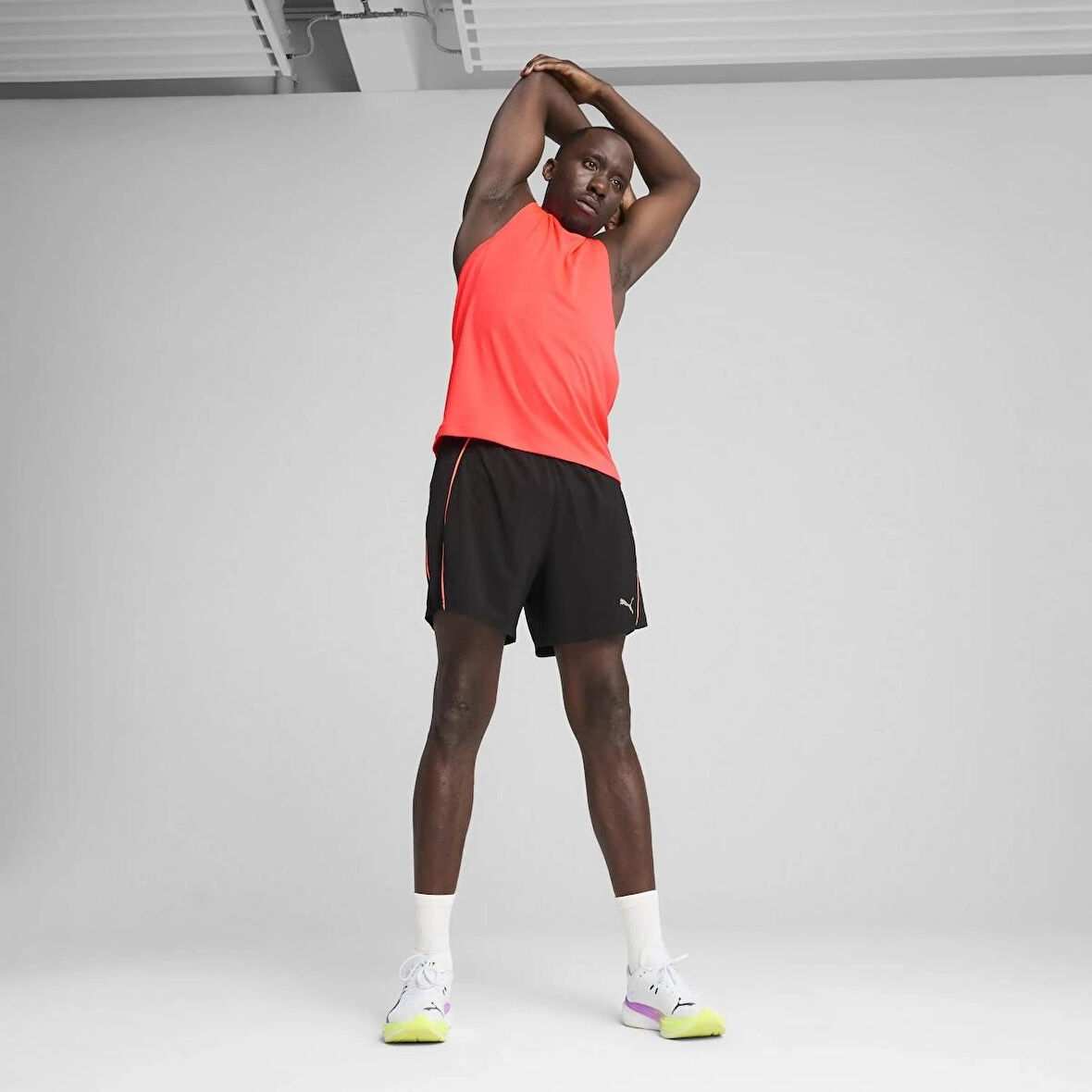 RUN VELOCITY 5" SHORT