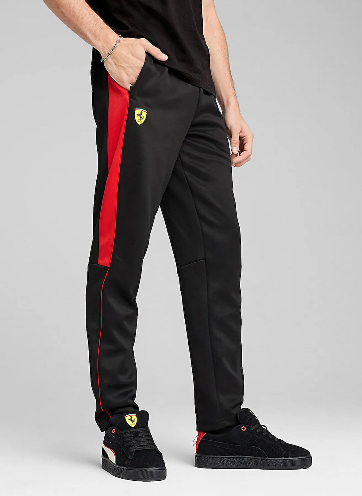 63019501 Ferrari Race MT7 Pants PUM Siyah Lastikli Bel Regular Fit Erkek Eşofman Altı