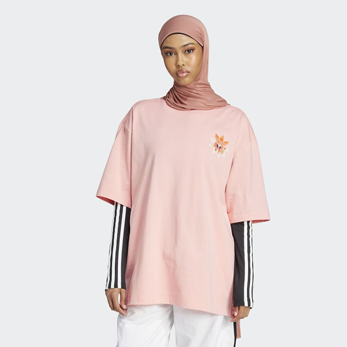 adidas KC0679 GFX TEE Kadın T-Shirt