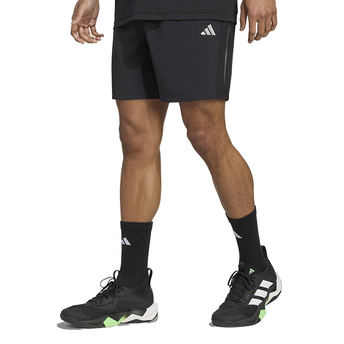 Tech Apparel Gfx Erkek Siyah Antrenman Şort JZ8496