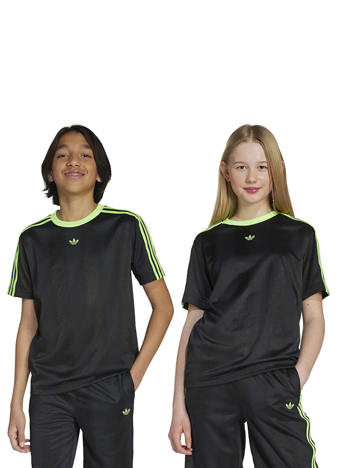 adidas Düz Siyah Erkek Çocuk T-Shirt JV7789 TEE