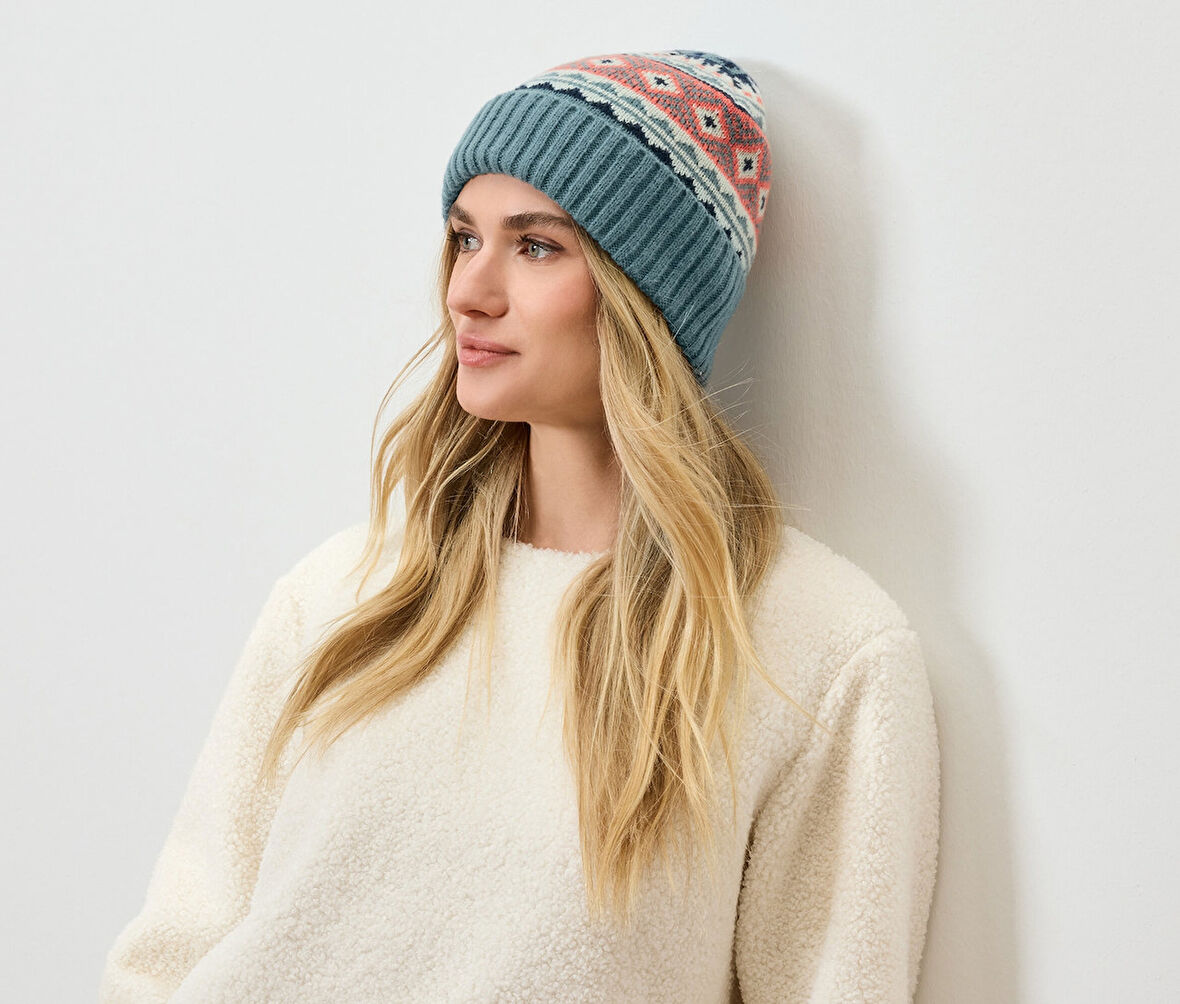 Örgü Bere, Norveç