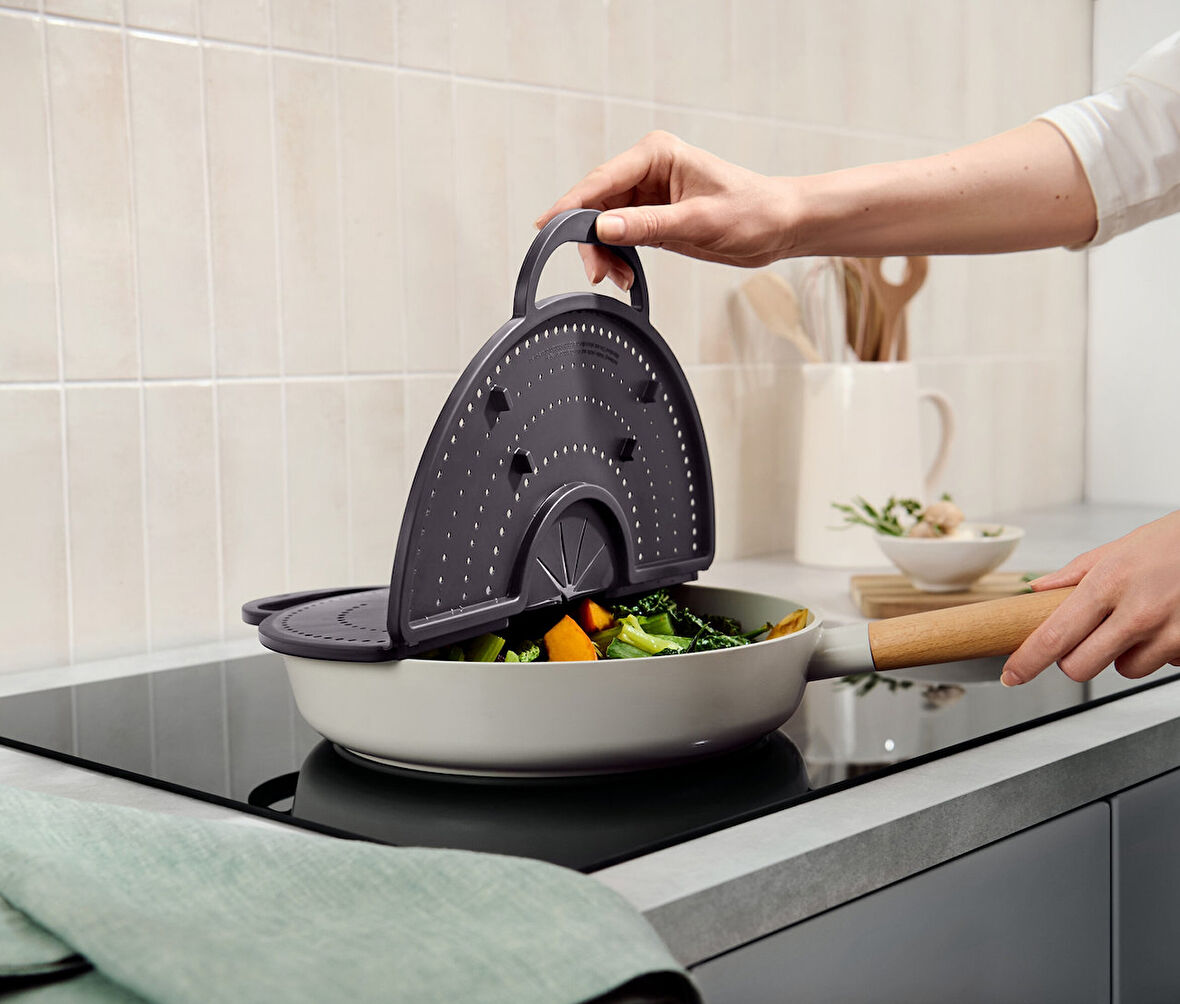 Yağ Sıçramasına Karşı Koruyucu, 4’ü 1 Arada