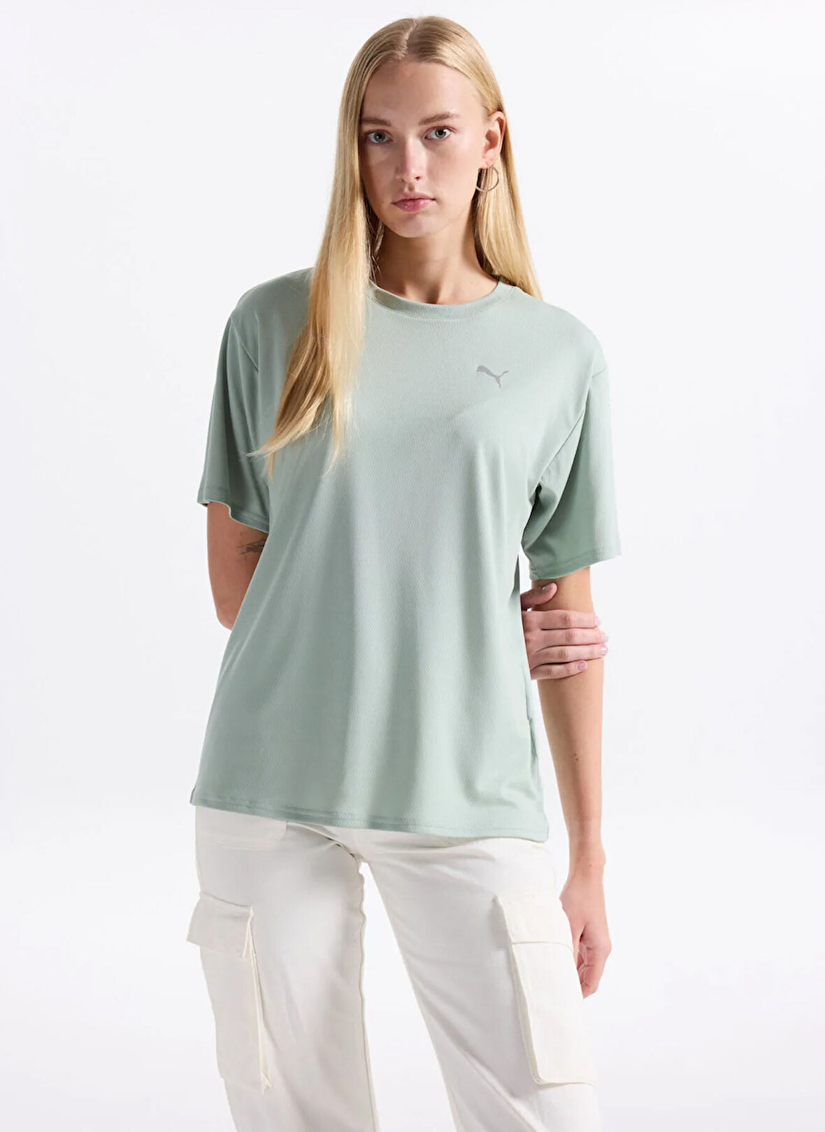 Puma 68951422 TRAINING Relaxed Tee Green Yeşil Yuvarlak Yaka Regular Fit Düz Kadın T-Shirt