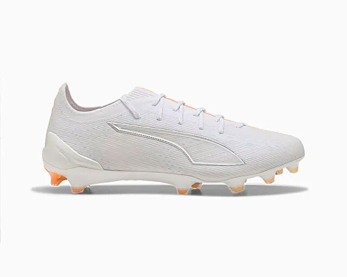 Puma Ultra 6 Ultimate Fg Erkek Çim Zemin Kramponu 10855704 Beyaz