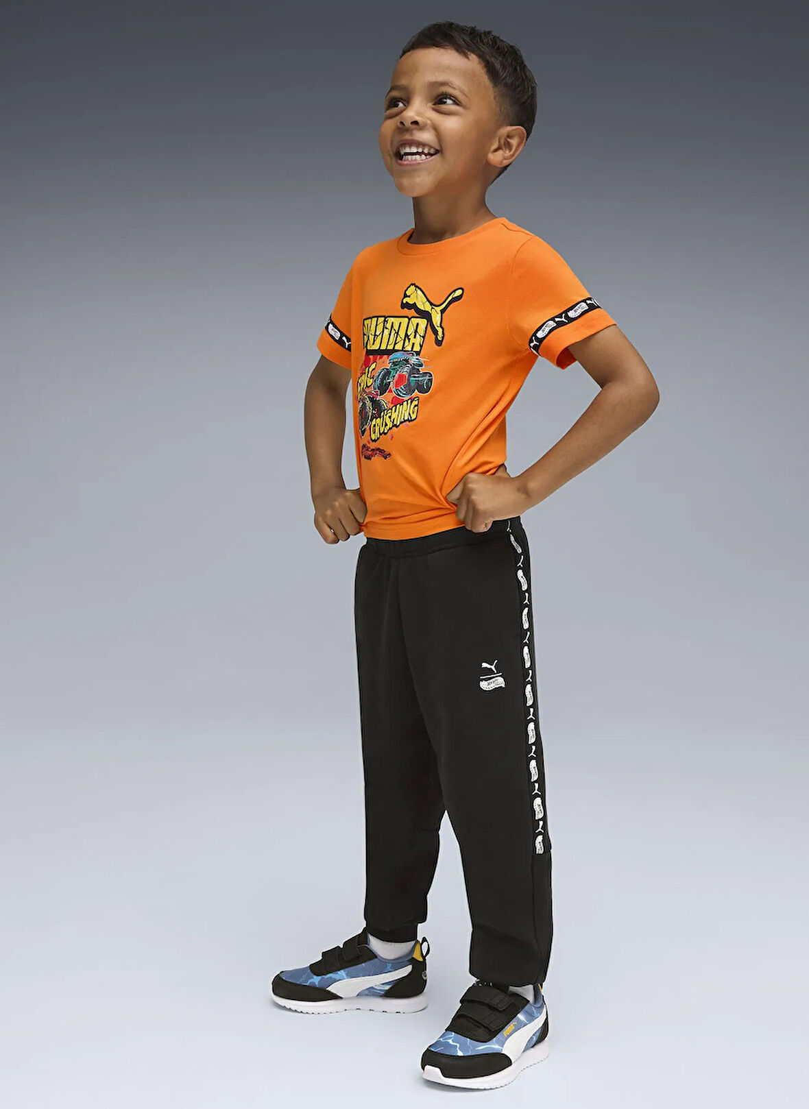 Puma Normal Paça Siyah Erkek Çocuk Eşofman Altı 63239701-PUMA X HOT WHEELS Sweatpan