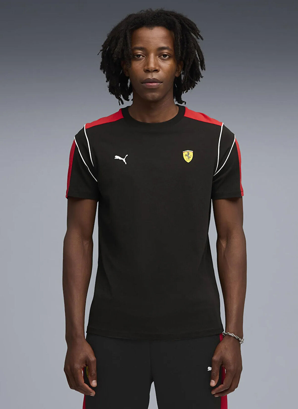Puma 63276601 Ferrari MT7 Tee PUMA Black Siyah Yuvarlak Yaka Regular Fit Düz Erkek T-Shirt