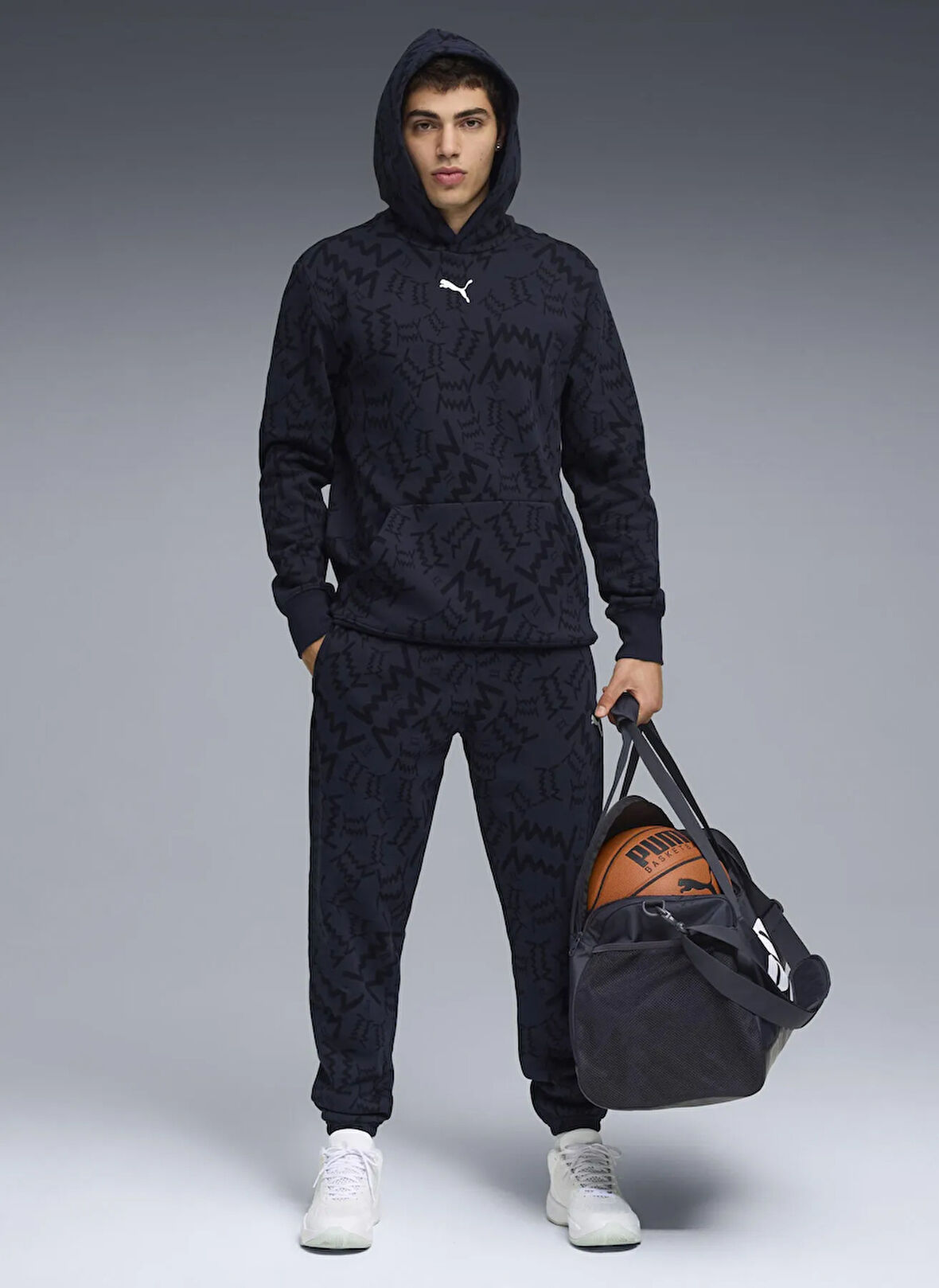 Puma 68953604 teamJAWS Post Game Hoodie Lacivert Kapüşon Yaka Regular Fit Baskılı Erkek Sweatshırt