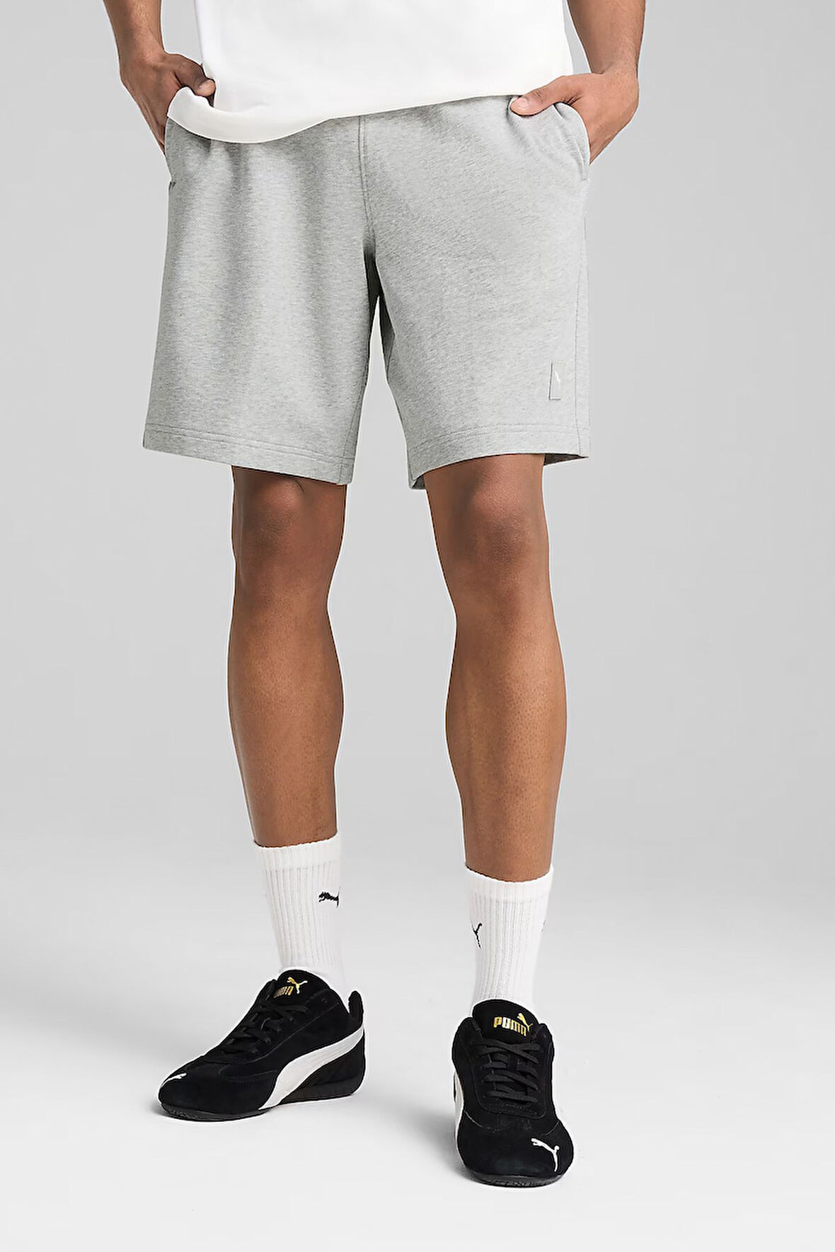 Puma Ess Elevadet Shorts 9" Erkek Şort 69089704