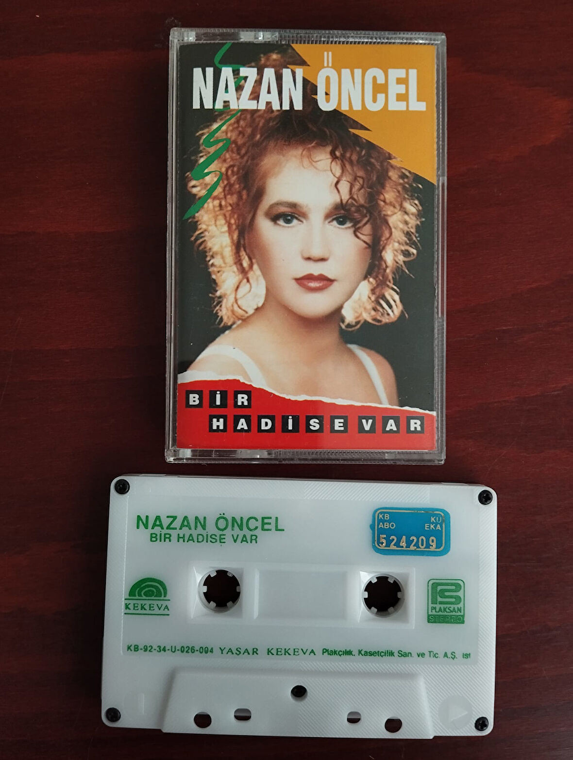 Nazan Öncel ‎ –  Bir Hadise Var  -  1992  Türkiye Basım  Kaset Albüm
