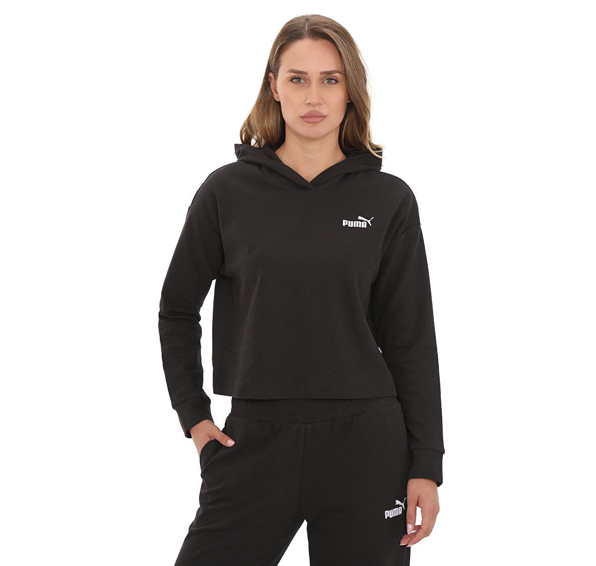 675970-01 Puma Ess Elevated Cropped Hoodie Sand Dune Kadın Sweatshirt Siyah