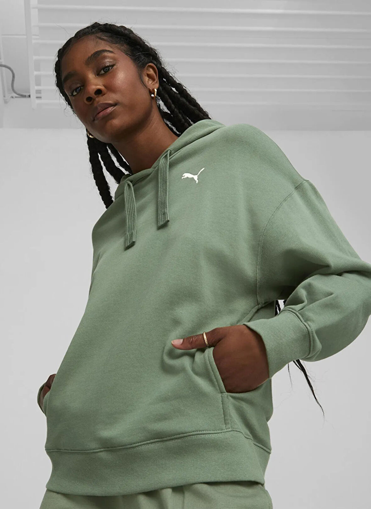 Puma 67657344 HER Hoodie TR Eucalyptus Yeşil Kapüşon Yaka Regular Fit Düz Kadın Sweatshırt