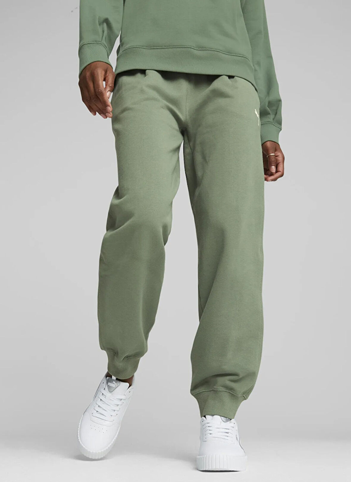 Puma 67600644 HER High-Waist Pants TR Eu Yeşil Lastikli Bel Regular Fit Düz Kadın Eşofman Altı