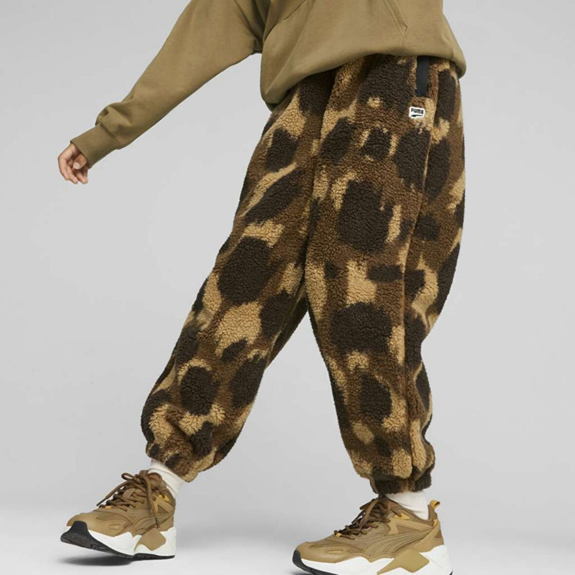 Puma Kadın Eşofman Alt Downtown Aop Sherpa