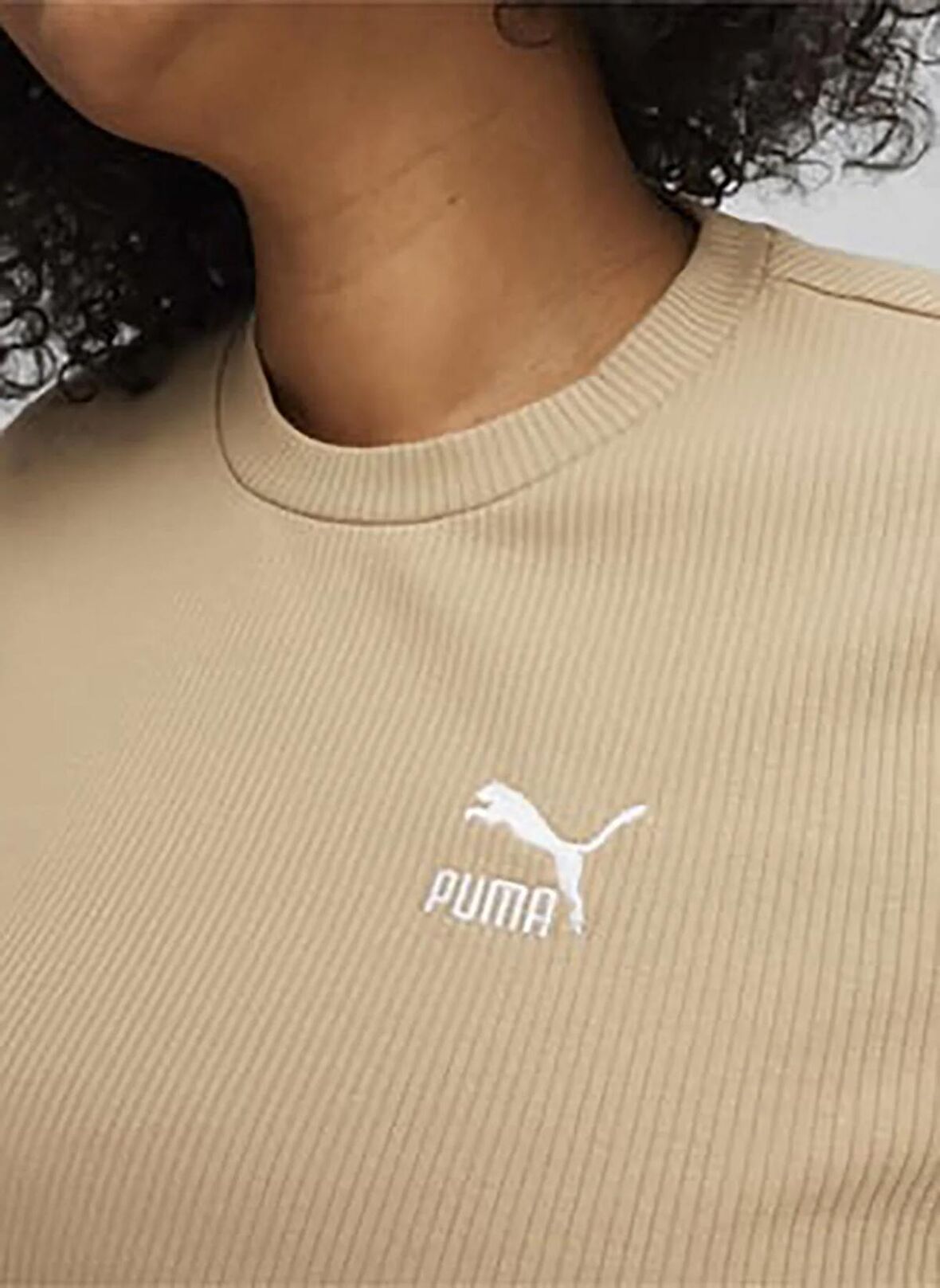 Puma 62426483 CLASSICS Ribbed Slim Tee Bej Kadın Yuvarlak Yaka Normal Kalıp T-Shirt